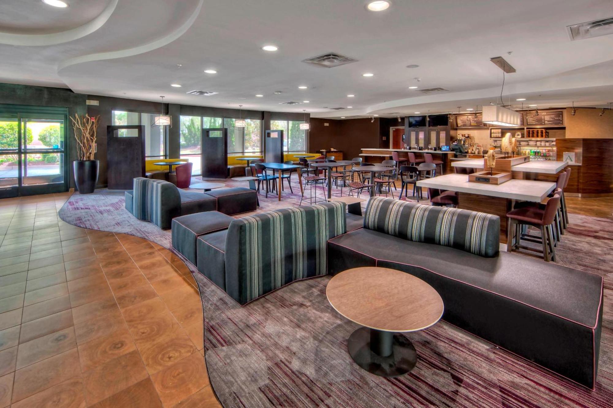 Hotel Courtyard By Marriott Memphis Southaven Exterior foto